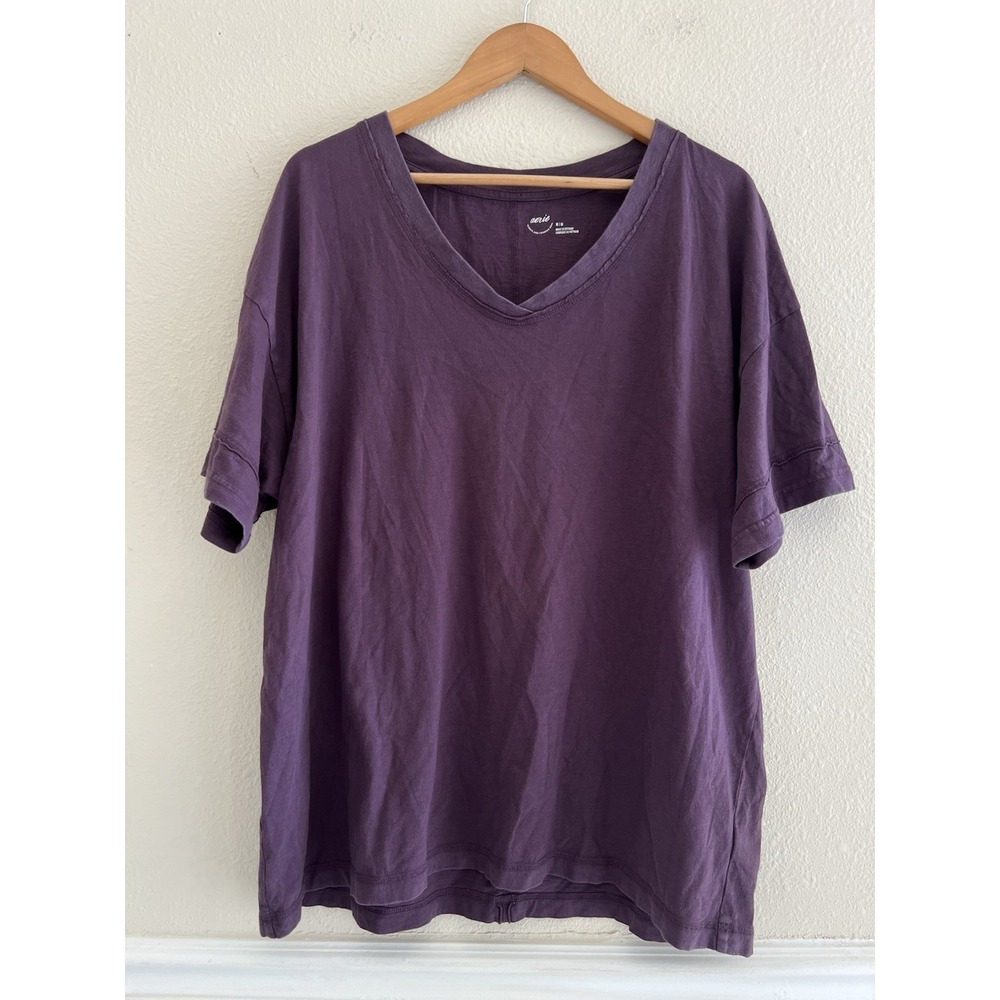 Aerie V-Neck Oversized Boyfriend T-Shirt M Purple Wash Faded Casual Essential